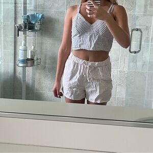 Aritzia Little Moon Sail Shorts